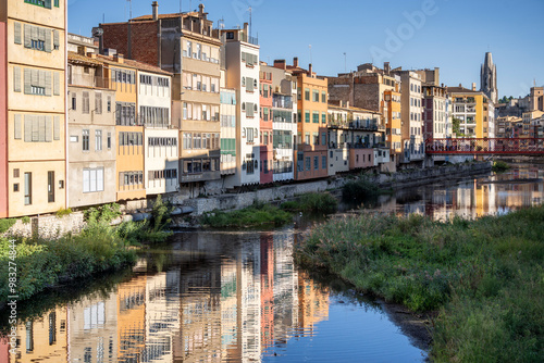 Houses of the Onyar River (Cases de l'Onyar), houses declared Architectural Heritage of Catalonia, Girona, Catalonia, Spain