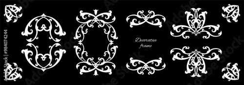 ダマスク調の飾り枠のイラスト素材セット ベクター アンティーク調 ゴシック ヴィンテージ  装飾 ラベル