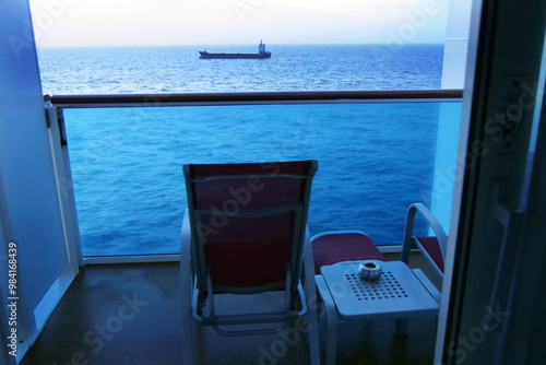 Fotoeindruecke zum Thema Kreuzfahrt auf einem Kreuzfahrtschiff mit lebendigem Bordleben.