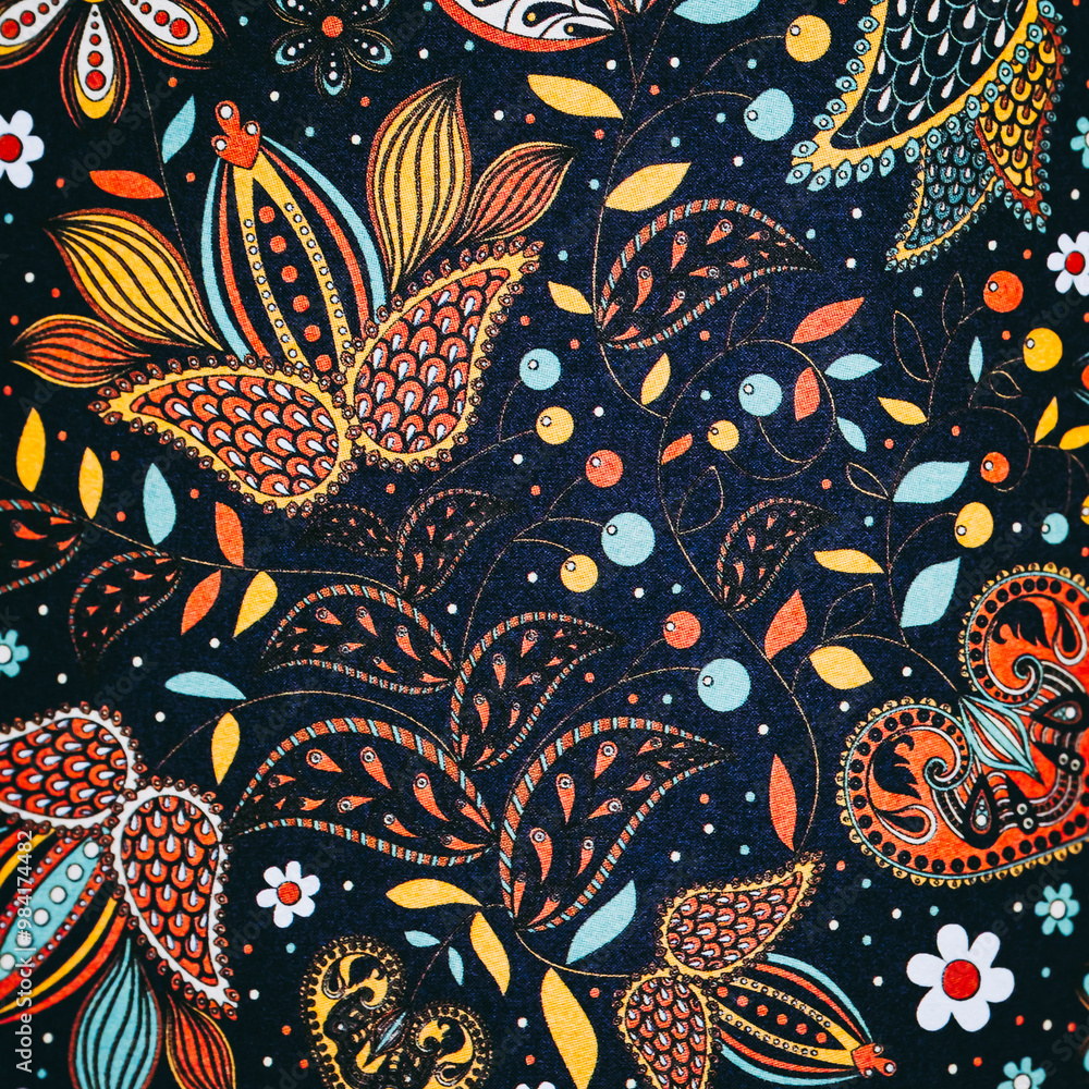 Arrière plan coloré avec motif graphique floral mandala coloriage