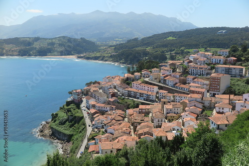 Obraz na płótnie Blick auf Llastres, Asturien w salonie