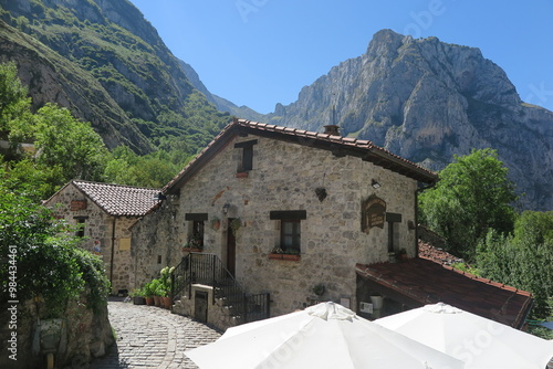 Bilde på lerret Bulnes, Nationalpark Picos de Europa, Asturien