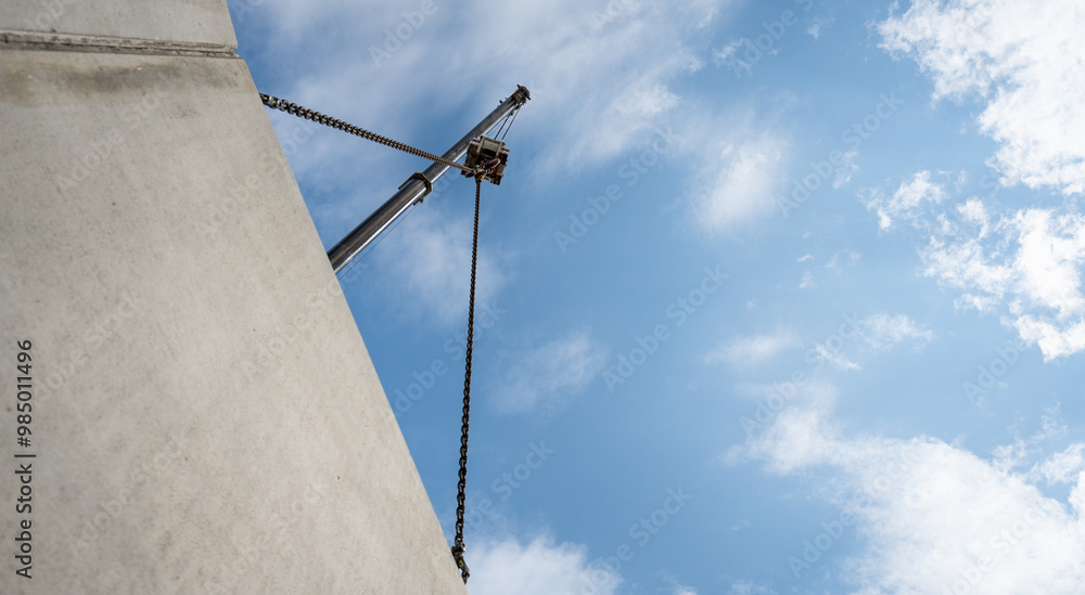 crane - modular construction with concrete slabs - modular construction industry