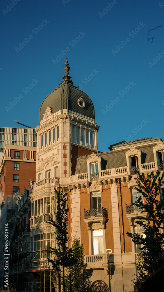Fototapeta premium Madrid historic building 