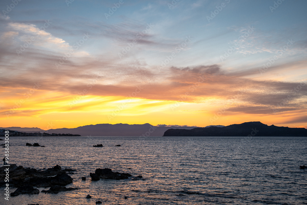 Fototapeta premium Crête, île grecque, plage, montagne, randonnées, architecture, paradis