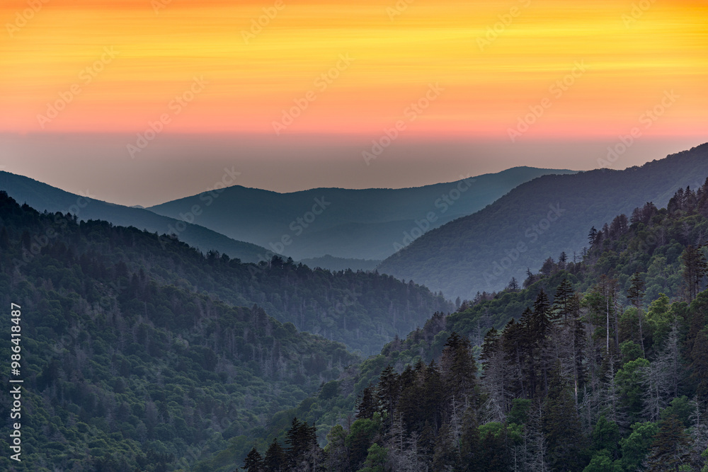 Obraz premium Sunset at the Newfound Gap in the Great Smoky Mountains