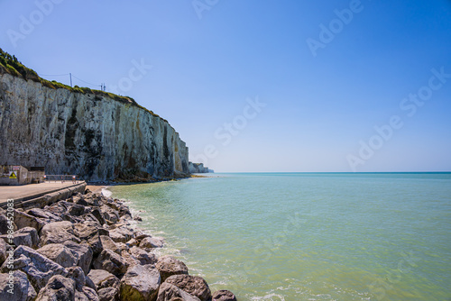 Bild auf Leinwand L'océan, la plage, les falaises à Ault