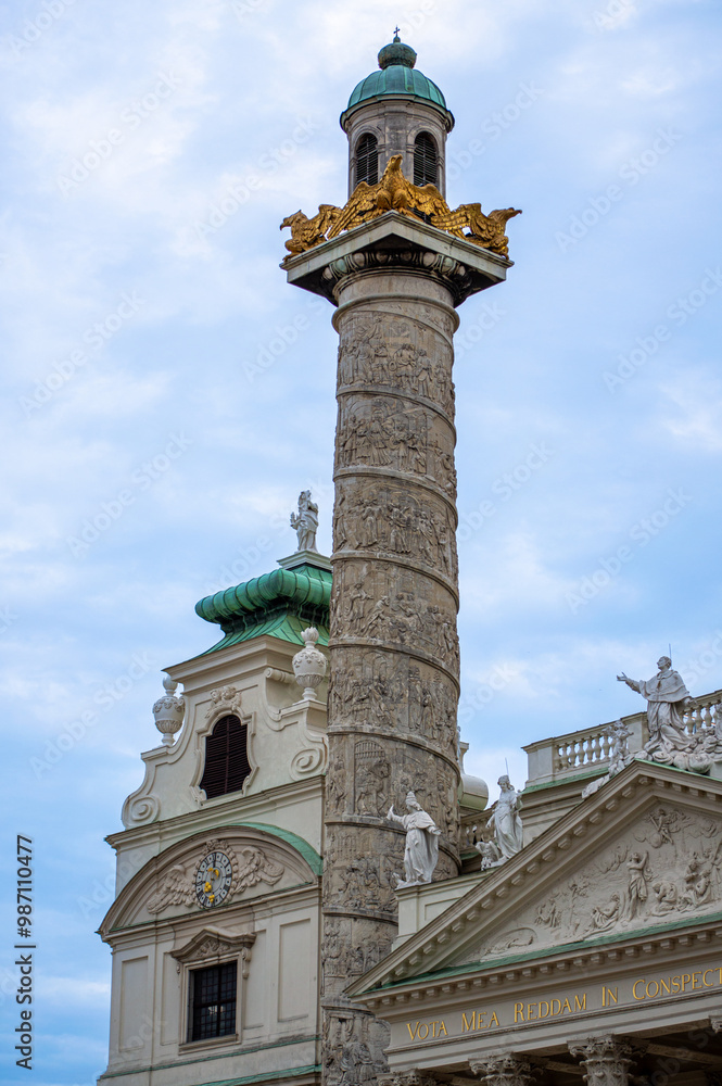 Fototapeta premium Walking in the historical city center in Vienna, Austria