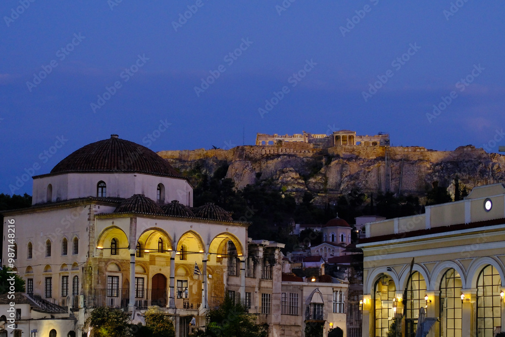Fototapeta premium ancient clasic ruins in athenea acropolis