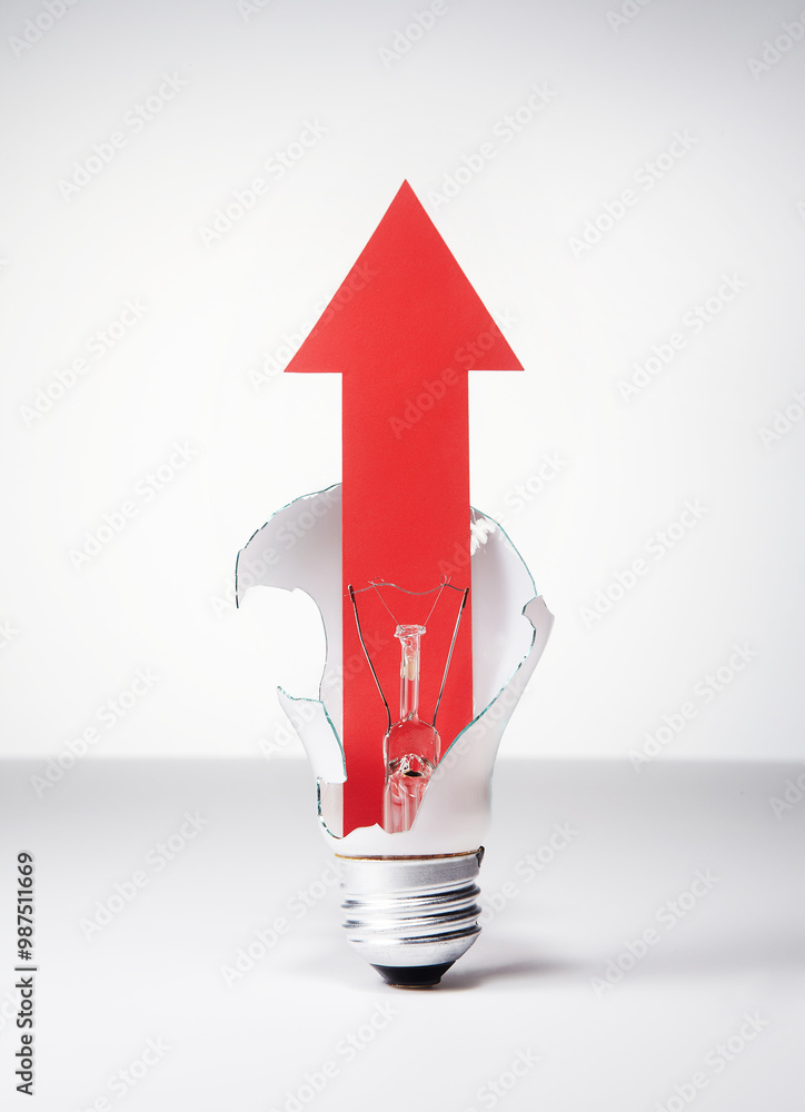 Light bulb and red arrow.
