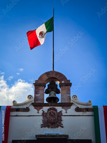 Bandera de México en Querétaro  photo