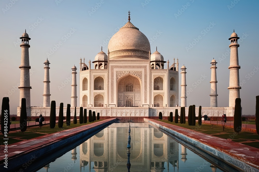 Obraz premium Stunning Architectural Splendor of the Taj Mahal in Agra India