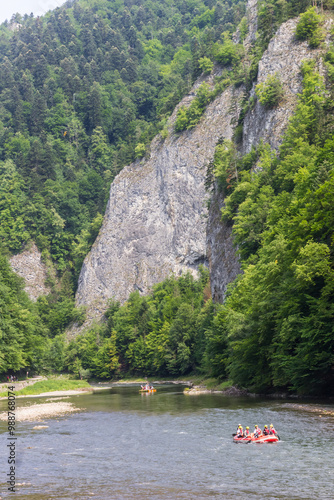 Obraz na płótnie People rafting on the Dunajec river in Szczawnica, Poland w salonie