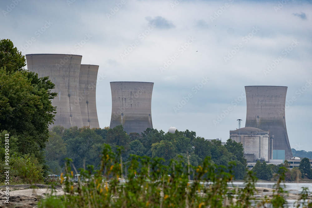 Obraz premium Three Mile Island Nuclear Power Plant