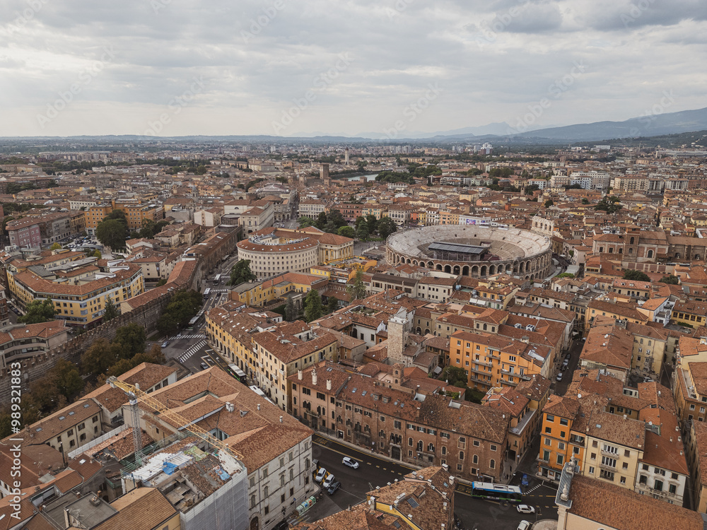 Obraz premium Italy, September 22, 2024: Panoramic aerial view of the city of Verona in Veneto. Also called the city of love with its arena and the Adige river