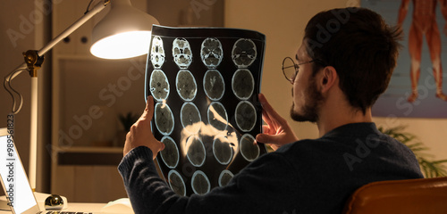 Male nurse with MRI scan wo...