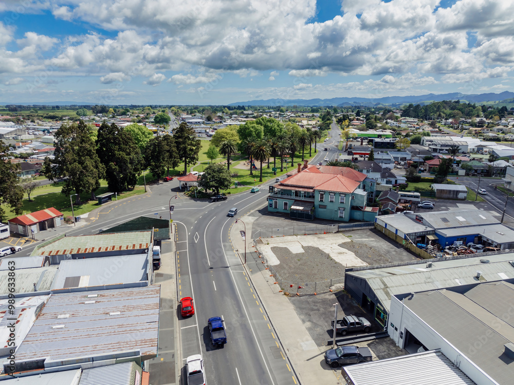 Obraz premium Aerial of the rural town of Paeroa, Waikato, New Zealand.