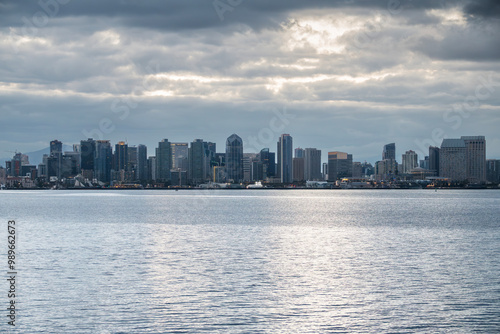 Overcast morning view of Sa...