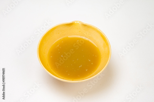 鍋料理を引き立てる「柚子胡椒レモンたれ」