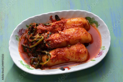 whole radish kimchi, chonggak kimchi