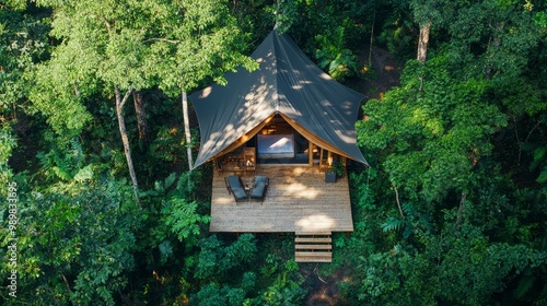 Tranquil Glamping Haven in Lush Forest: Eco-Friendly Retreat for Sustainable Tourism