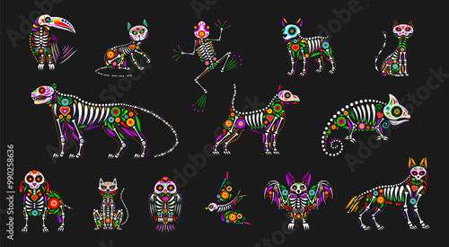 Day of the Dead mexican sugar skulls of animals, vector tattoos. Halloween skeletons of dead dog and cat pets with Mexico floral patterns. Dia de los Muertos owl bird, jaguar and lizard, frog, toucan