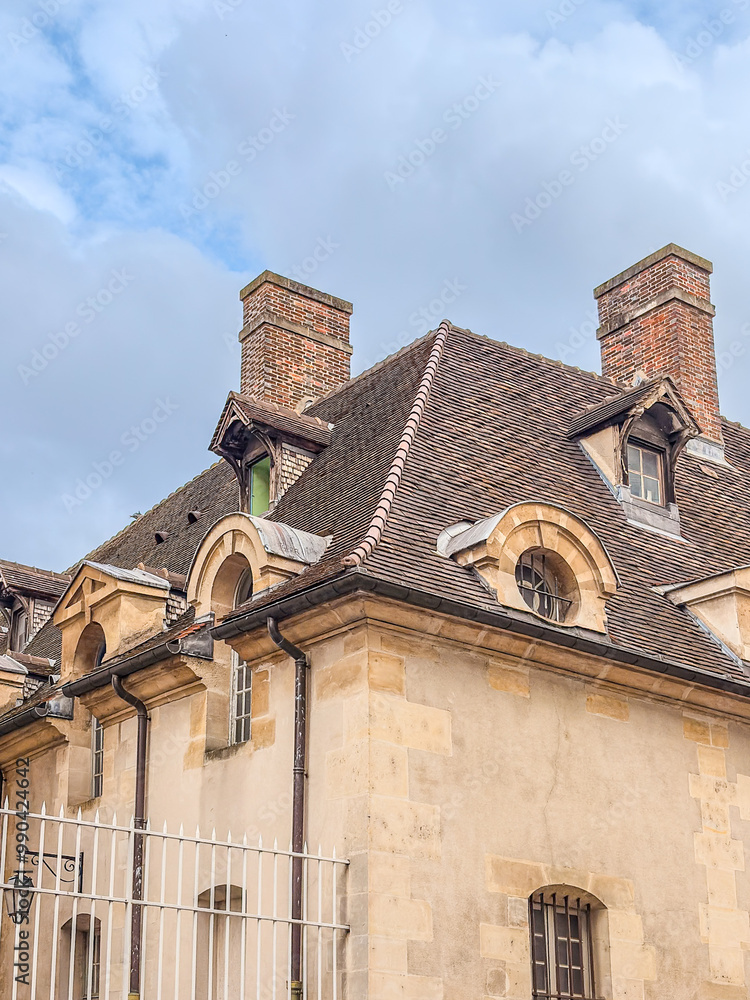 Fototapeta premium Street view of Paris city, France.