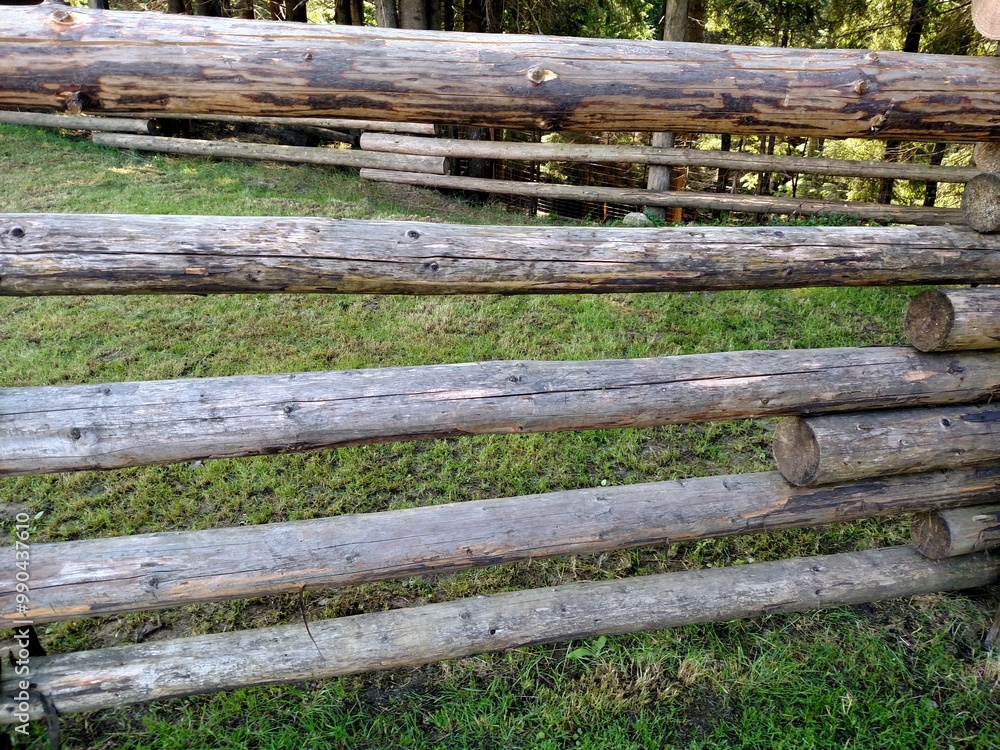 Bruce fence with bars wooden railing horizontal Bruce fence with bars wooden railing horizontal