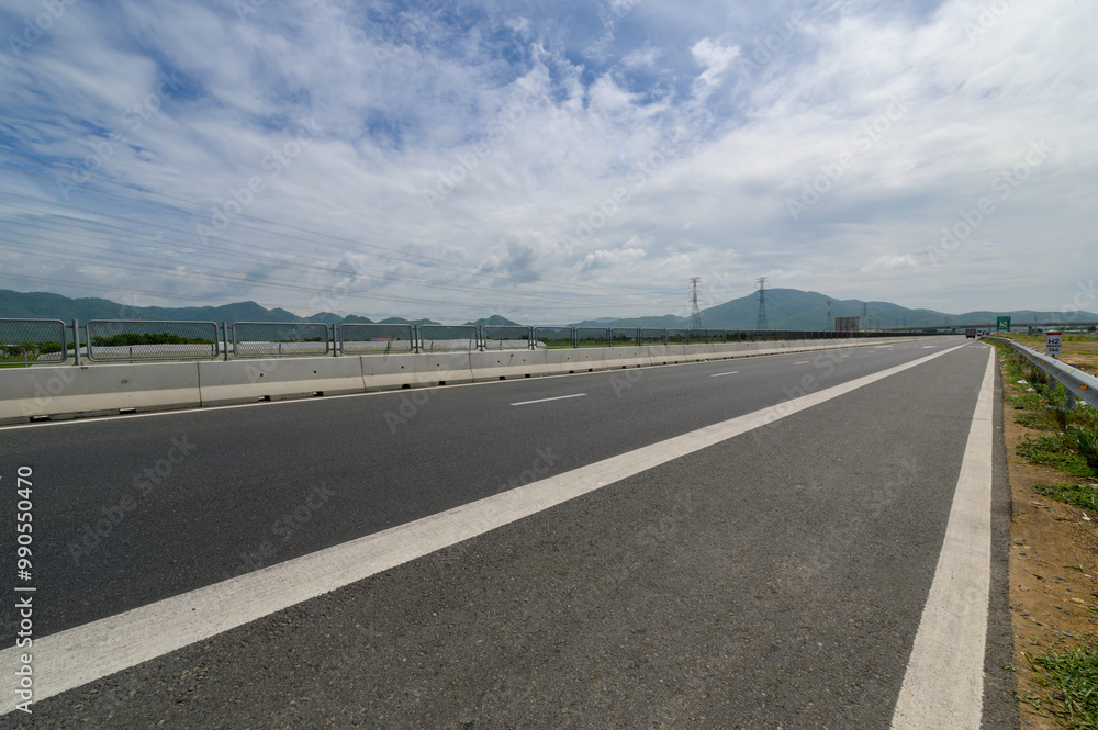 Fototapeta premium highway in the mountains