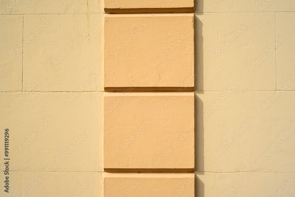 Fototapeta premium Cuadrados en relieve en fachada de edificio elegante