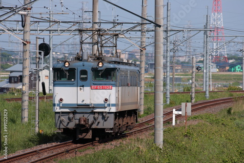  武蔵野線を走行するEF65-1138号機の単機回送列車_2010/5/16撮影 photo