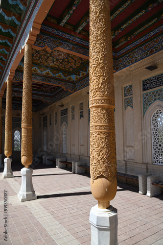 Hazrat Khizr Mosque. Samarkand. Uzbekistan photo