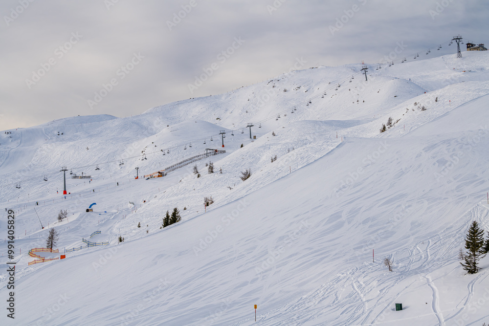 The ski resort Hochpustertal at Sillian. Here one meets a successful mixture of Austrian snow and runway quality combined with the Italian ease.