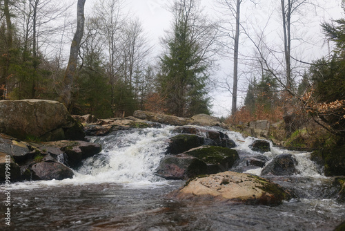 Kleiner Wasserfall im Harz