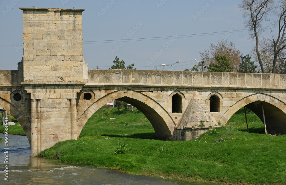 Located in Babaeski, Kirklareli, Turkey, the 4th Murat Bridge was built in 1633.
Located in Babaeski, Kirklareli, Turkey, the 4th Murat Bridge was built in 1633.
