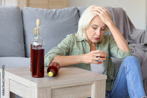 Drunk mature woman at home....