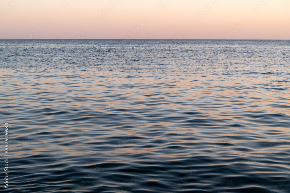 Obraz premium unset sea beach. Sun sky ocean. Sunrise water landscape. Clouds nature horizon wave coast. Evening beautiful orange dusk.