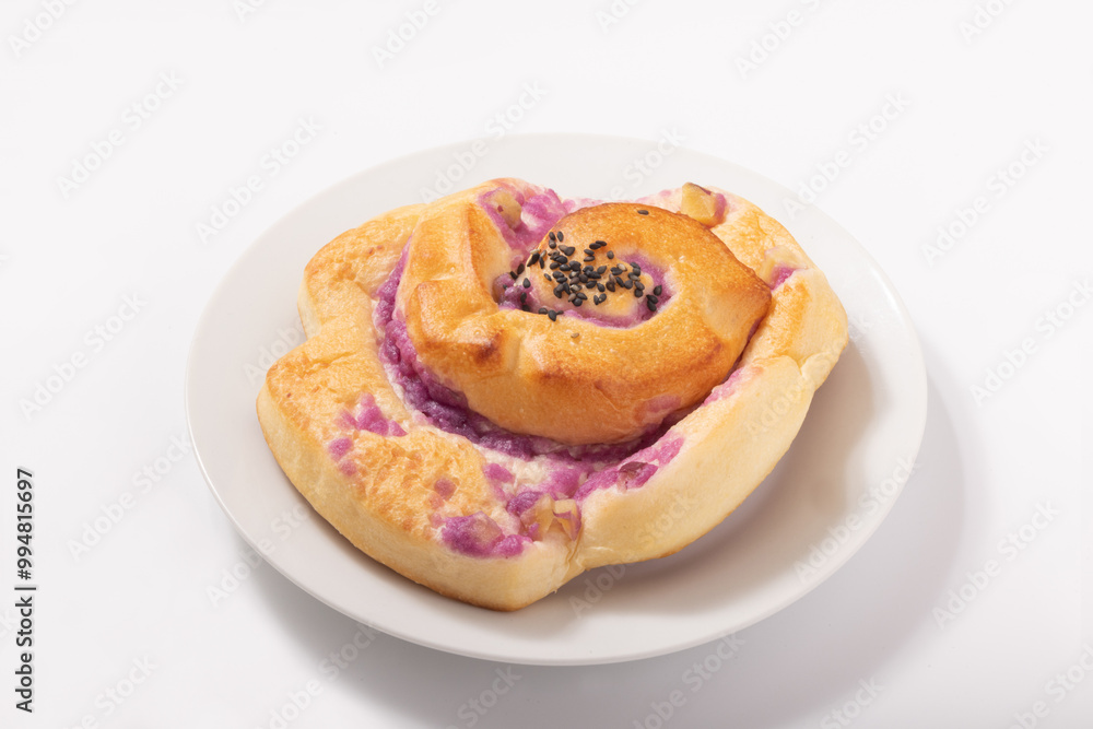 紫いもパン 紫いもパン