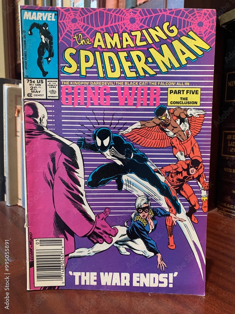 Obraz premium Seattle, WA, USA September 25, 2024 The Amazing Spiderman Gang War 