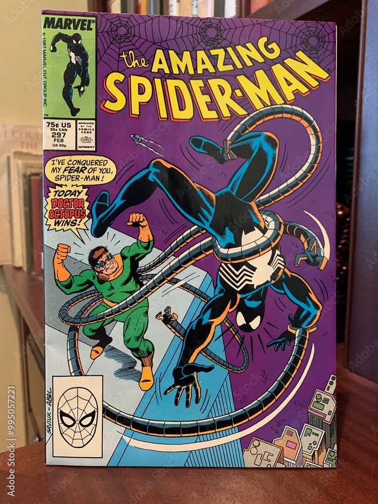 Obraz premium Seattle, WA, USA September 25, 2024 The Amazing Spiderman 297 