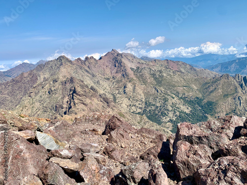 Vue du Monte Cinto depuis le sommet de la Paglia Orba en Corse