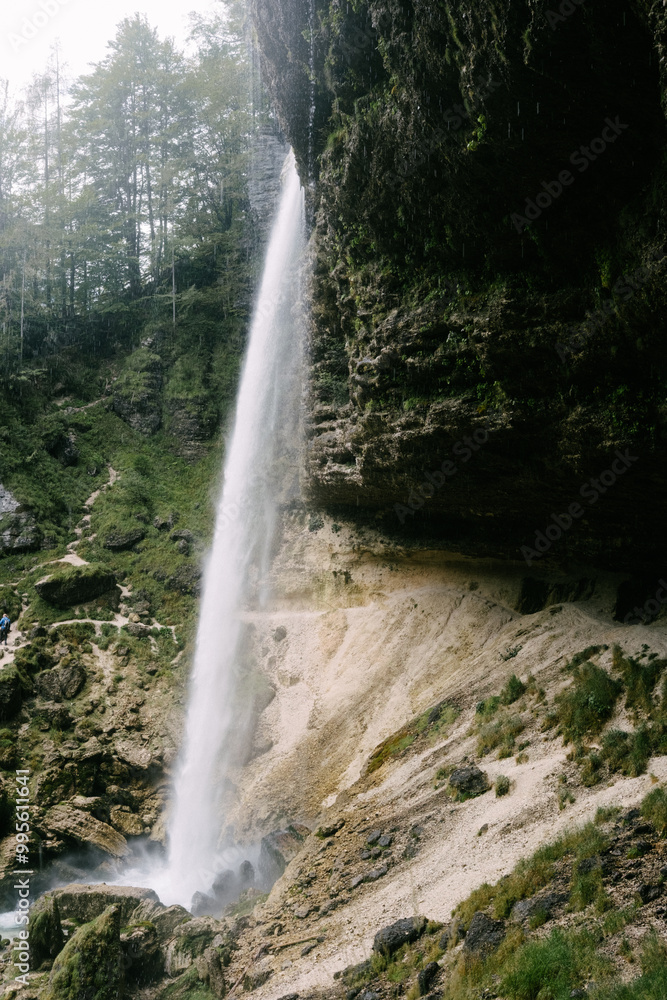Obraz premium waterfall in the mountains