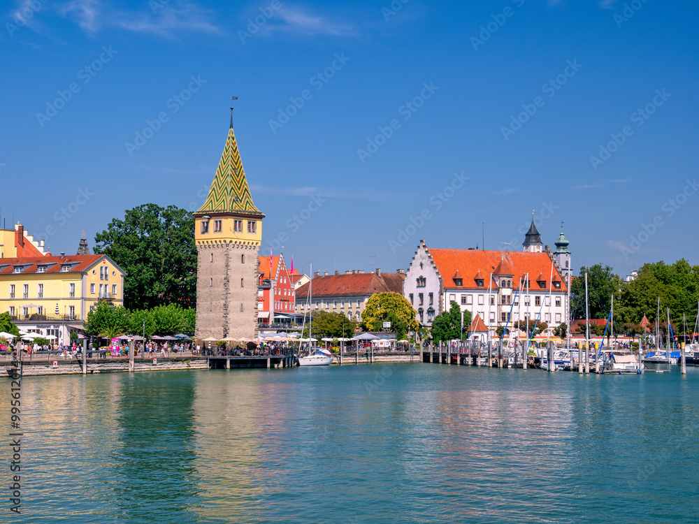 Hafen mit Mangturm in Lindau am Bodensee, Schwaben, Bayern, Deutschland, Europa Hafen mit Mangturm in Lindau am Bodensee, Schwaben, Bayern, Deutschland, Europa