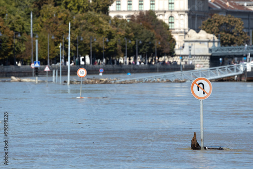 Budapest coastal road flooded when the Danube River overflowed