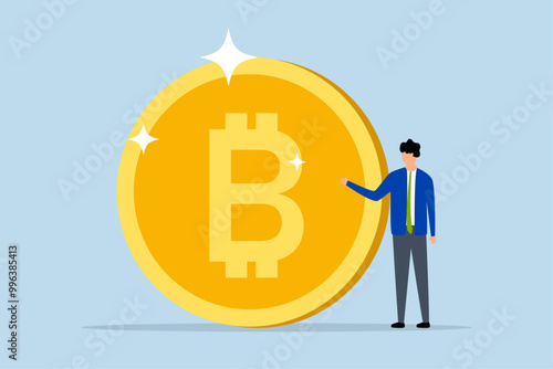 What is Bitcoin and blockchain technology, Entrepreneur specialist provides a detailed explanation of blockchain technology on a Bitcoin coin made of gold.