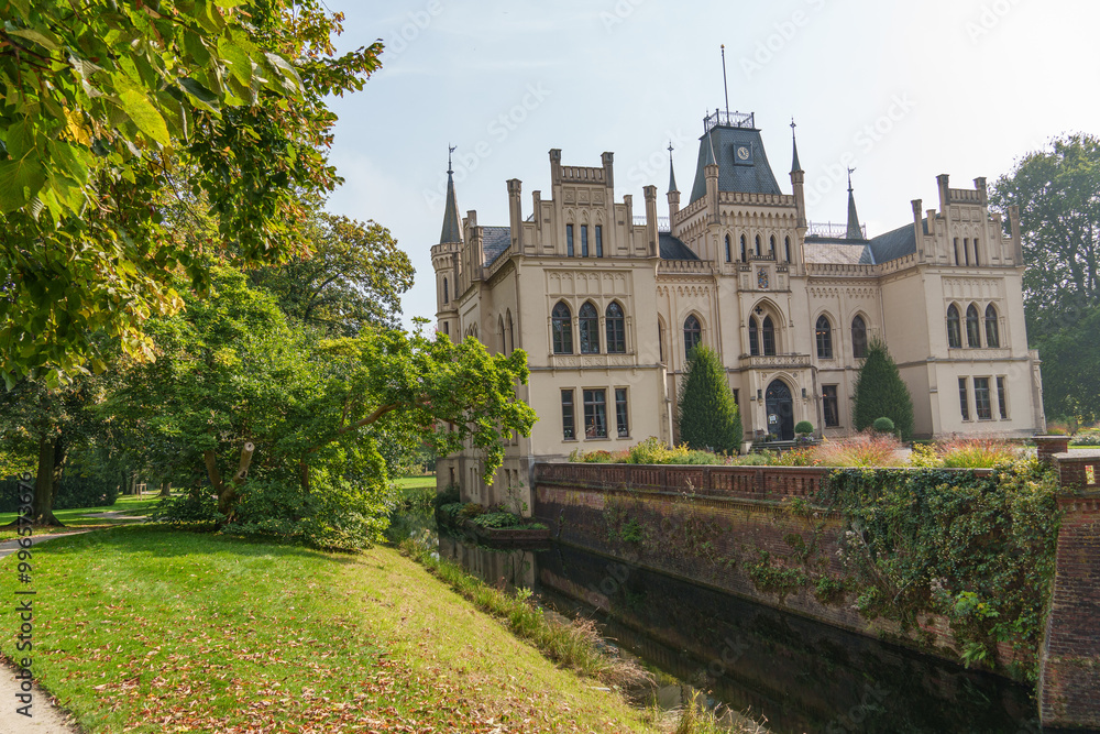 Obraz premium An der Evenburg in Leer