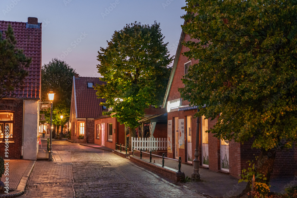 Fototapeta premium Der idyllische Ort Greetsiel an der Nordsee