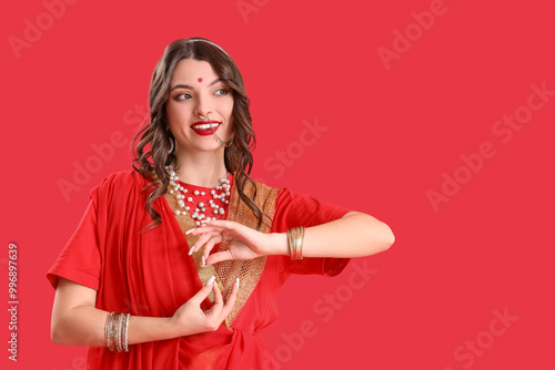 Beautiful young Indian woma...