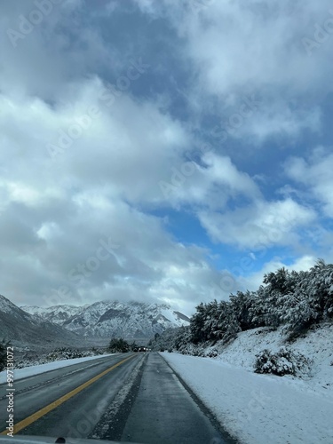 Rua com Neve na Patagonia Argentina