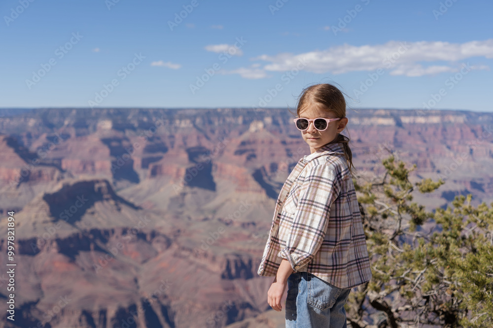 Naklejka premium Child at the Grand Canyon in Arizona USA. 